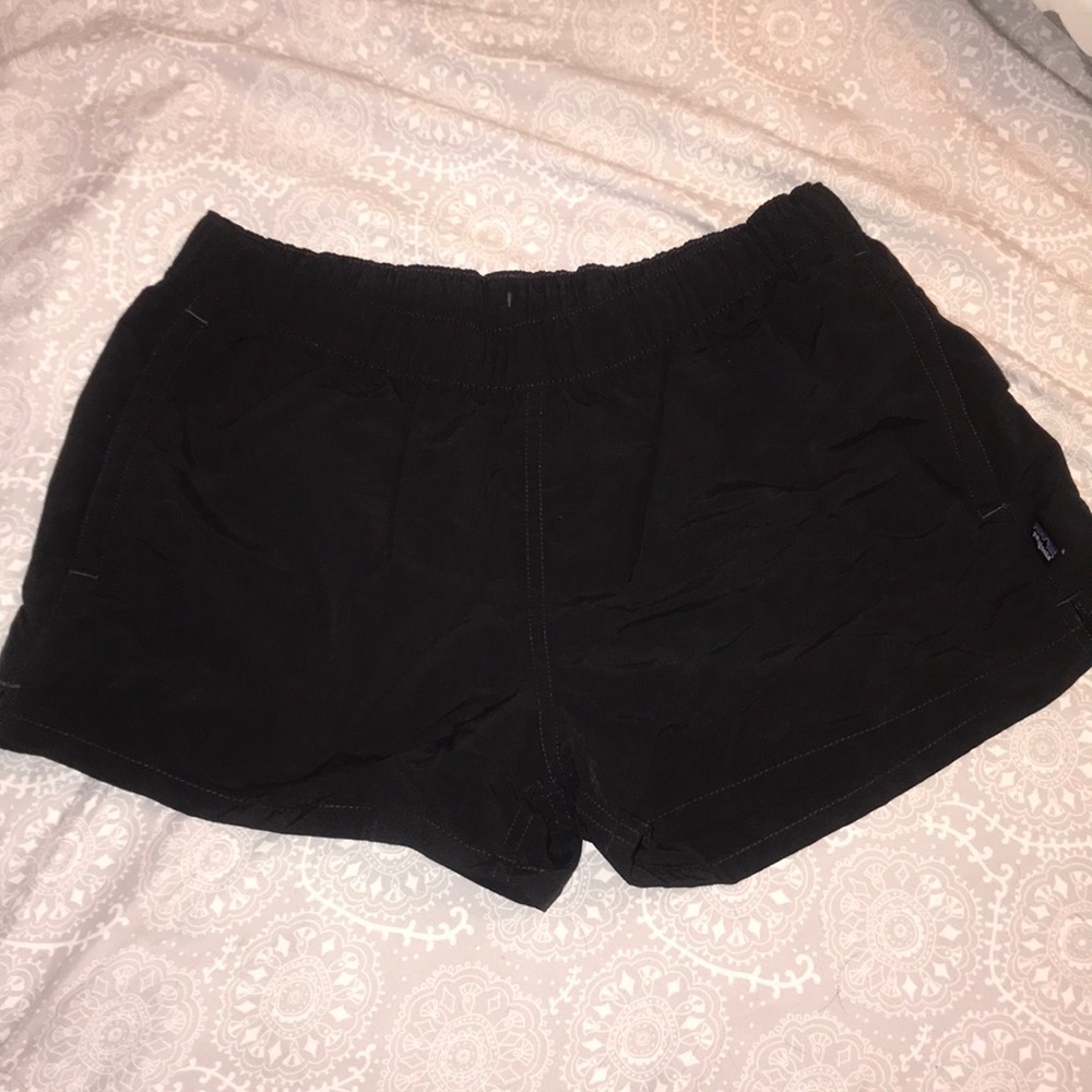 Women’s black Patagonia shorts